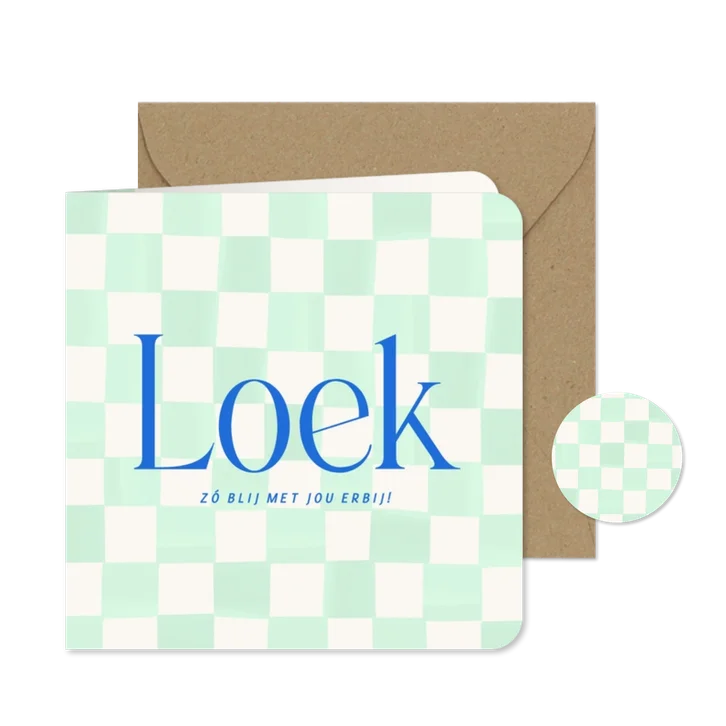 Geboortekaartje met groene blokjes en blauwe tekst