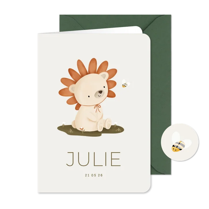 Geboortekaartje met illustratie van beertje met bloem