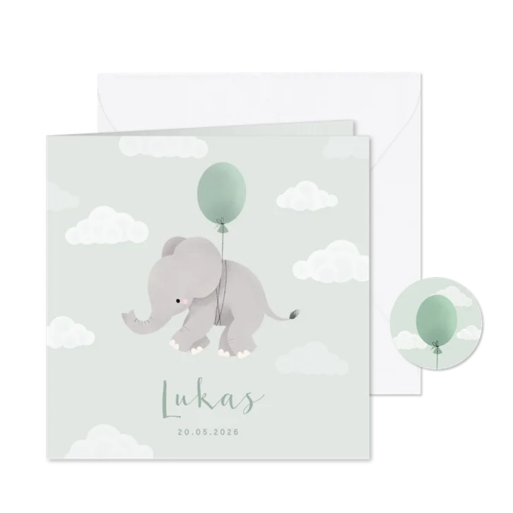 Geboortekaartje met olifantje aan ballon en wolkjes