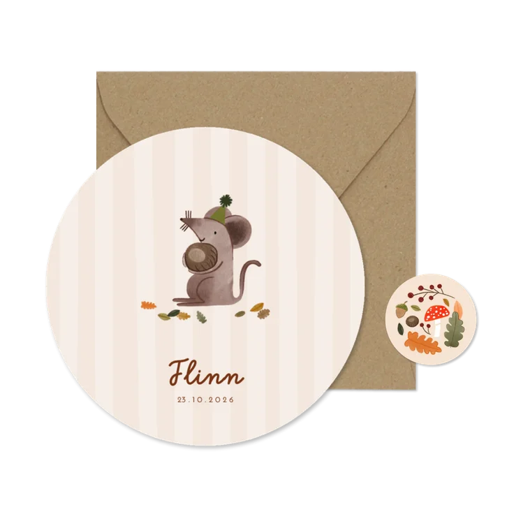 Geboortekaartje rond herfst muisje met bladeren strepen