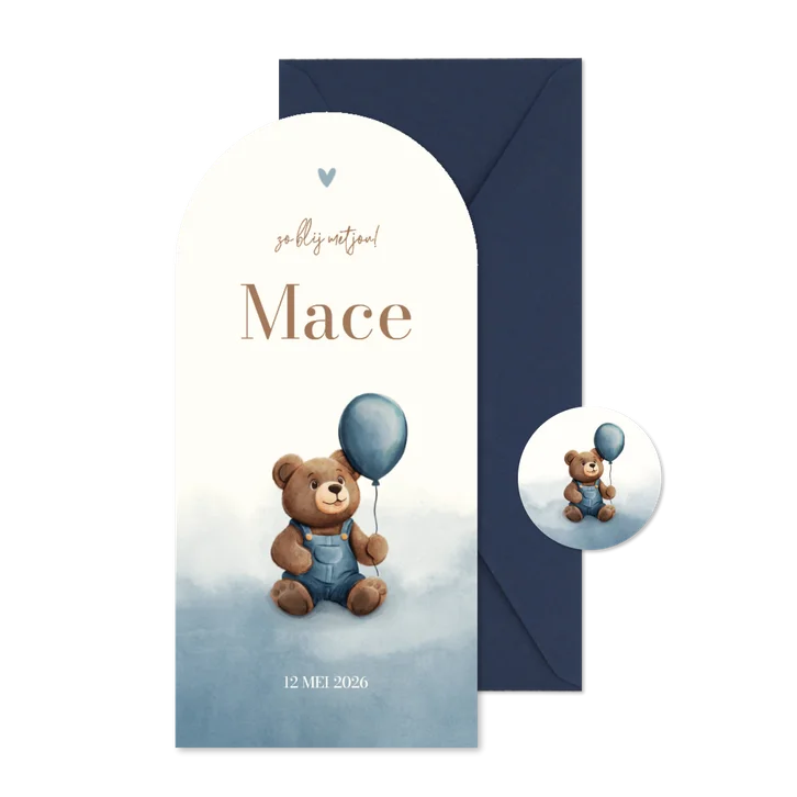 Geboortekaartje teddybeer boog met ballon blauwe waterverf