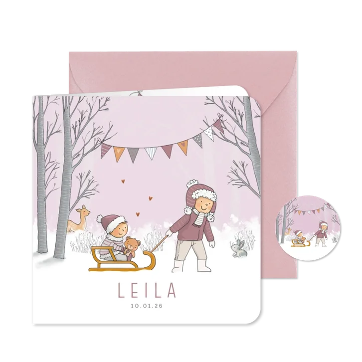 Geboortekaartje zusje trekt slee met baby meisje