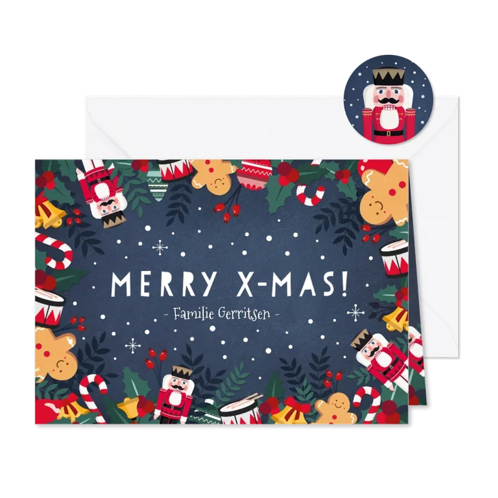 Gezellige kerstkaart met notenkraker, hulst en zuurstokjes