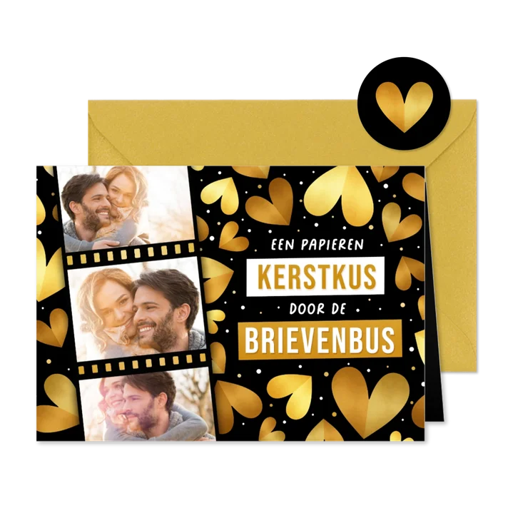 Grappige kerstkaart kerstkus door brievenbus met foto's