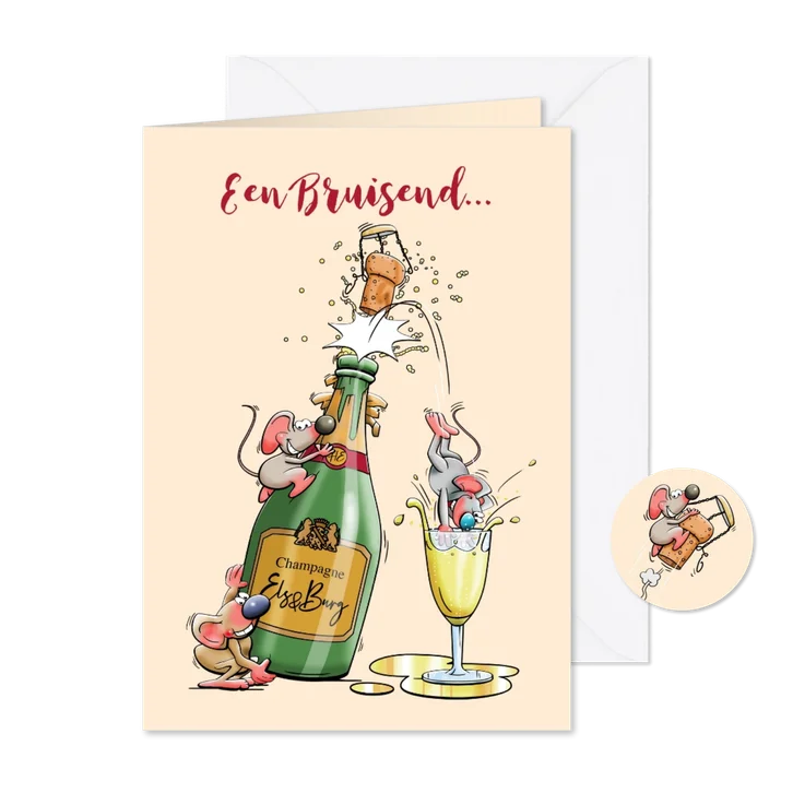 Grappige nieuwjaarskaart met leuke muizen en fles champagne