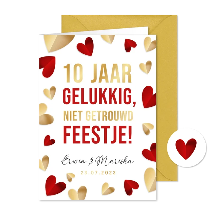 Grappige uitnodiging liefdesfeest 10 jaar samen met hartjes