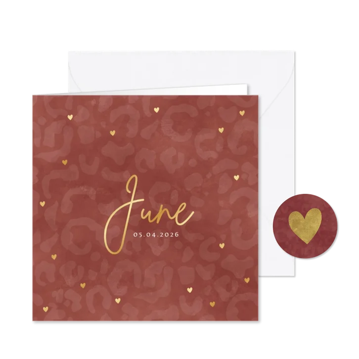 Hip geboortekaartje meisje met panterprint en gouden hartjes