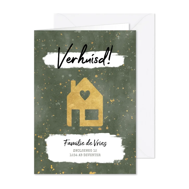 Hippe kerst verhuiskaart met huisje, verf en gouden spetters