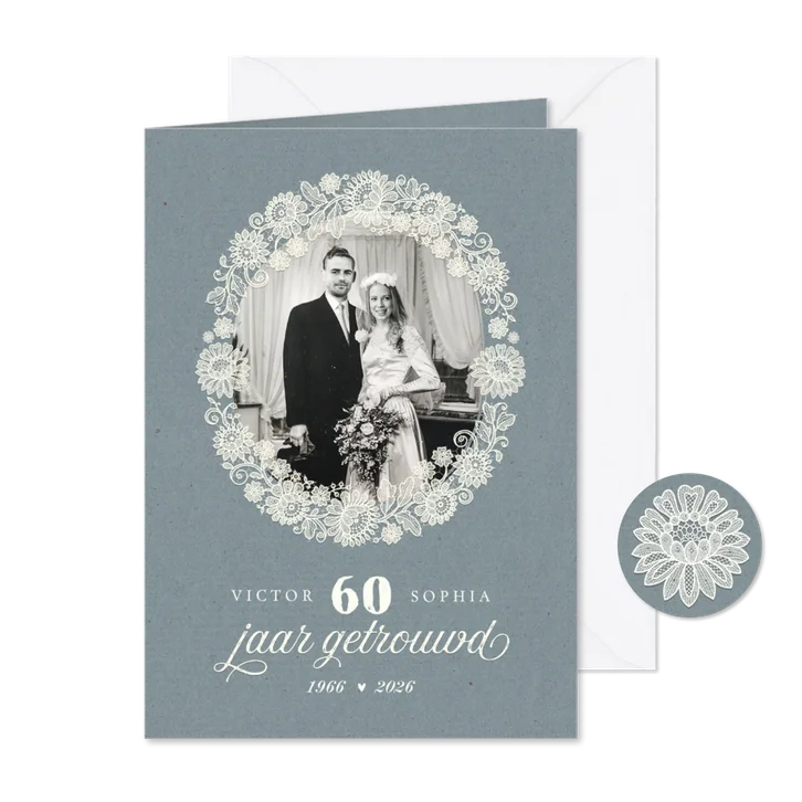 Jubileumfeest 60 jaar vintage kant bloemen foto kraft