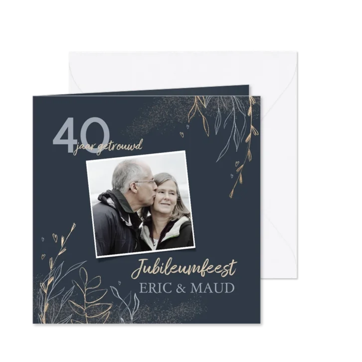 Jubileumkaart takjes en goudlook donkerblauw
