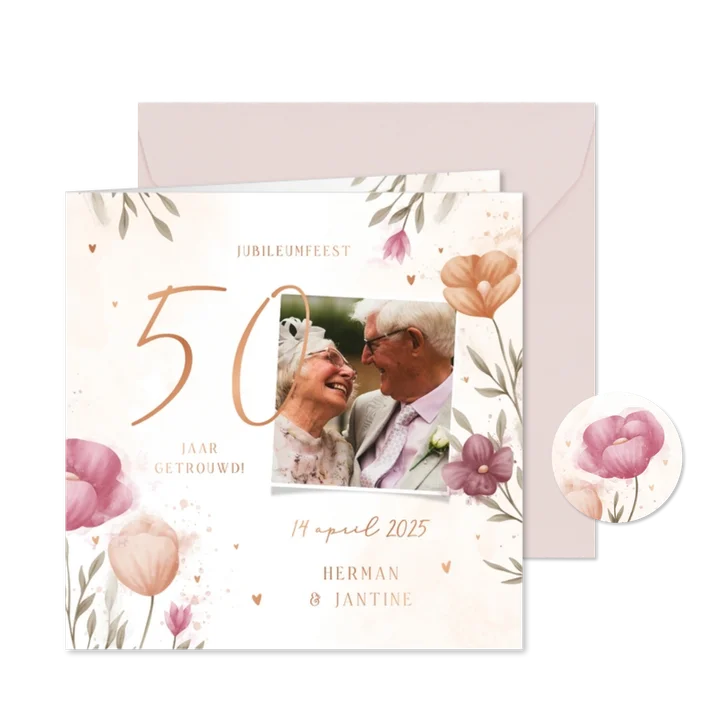 Jubileumkaart waterverf bloemen met foto en koperen hartjes