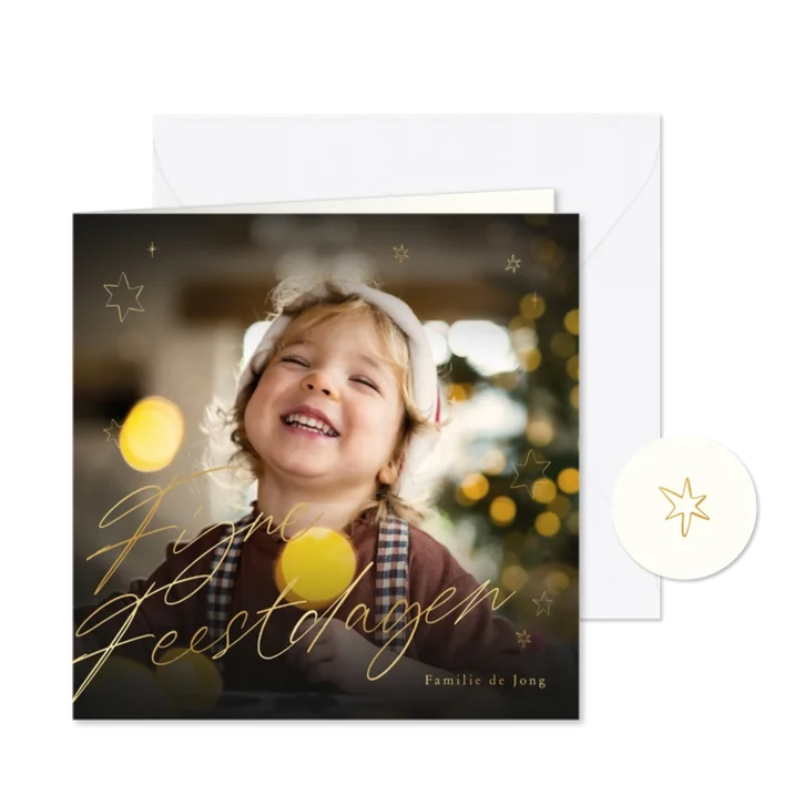 Kerstkaart fijne feestdagen grote foto met gouden sterren