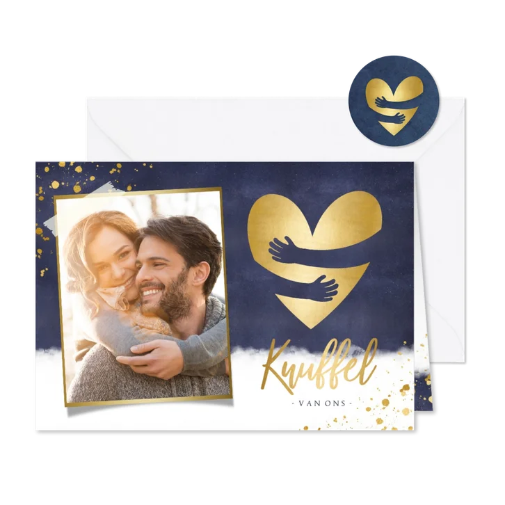 Kerstkaart gouden hart met papieren knuffel en eigen foto