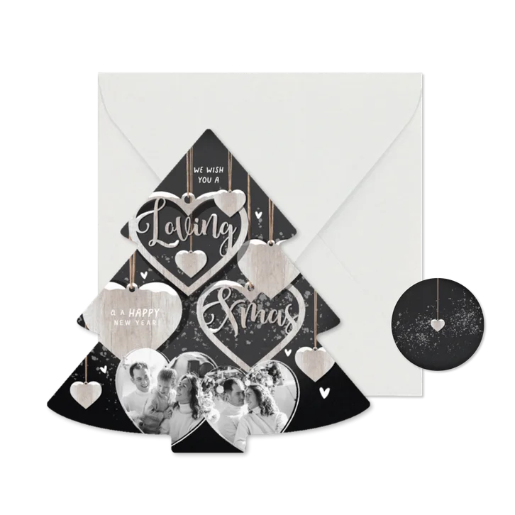 Kerstkaart hart hout hangers loving christmas foto's