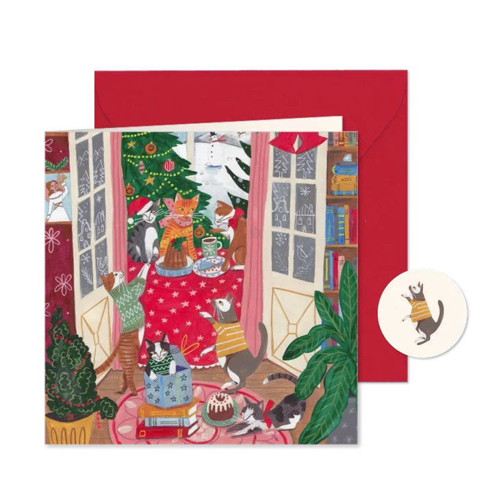 Kerstkaart katten gezellig bij de kerstboom