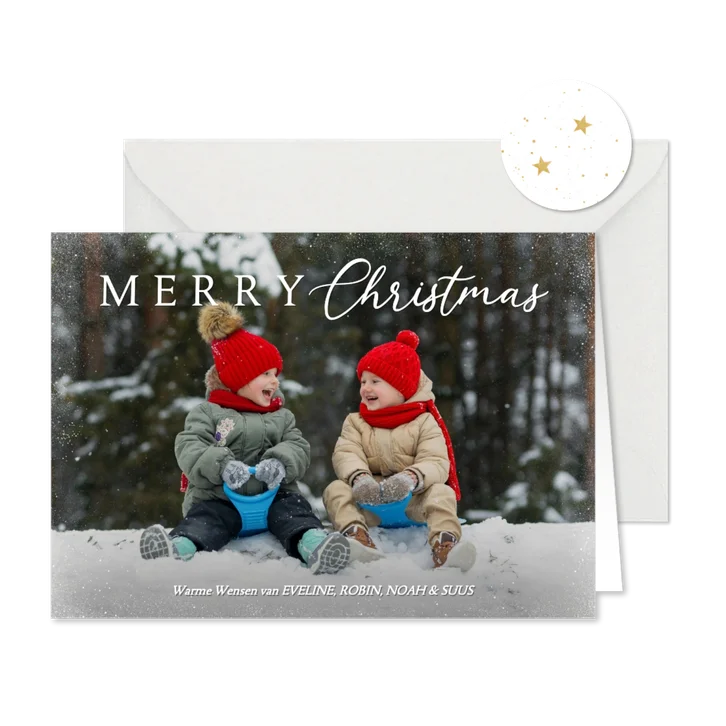 Kerstkaart met foto en merry christmas klassieke typografie
