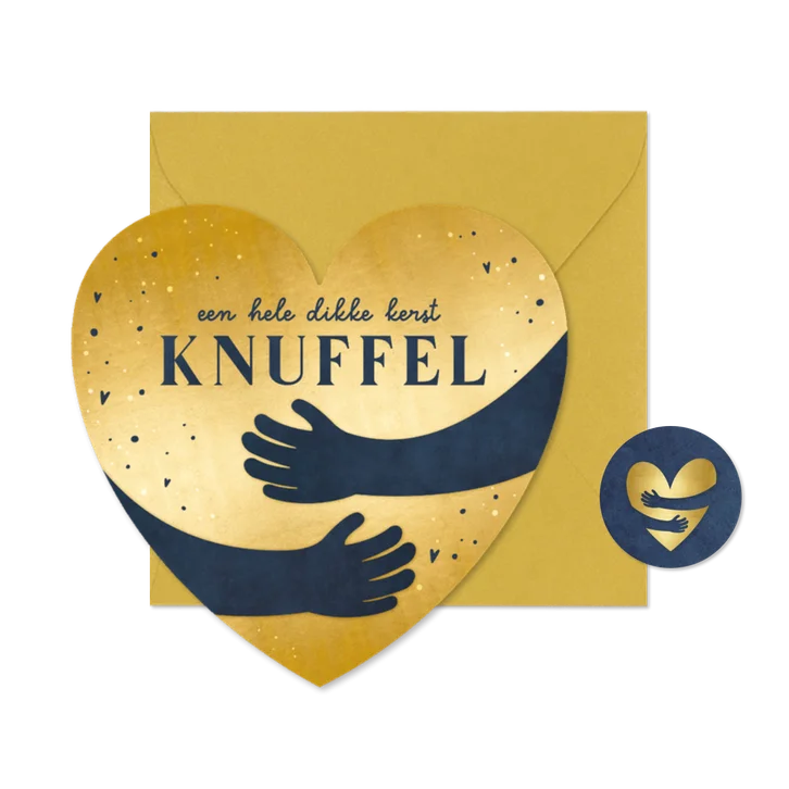 Kerstkaart met gouden hart en kerst knuffel er op.