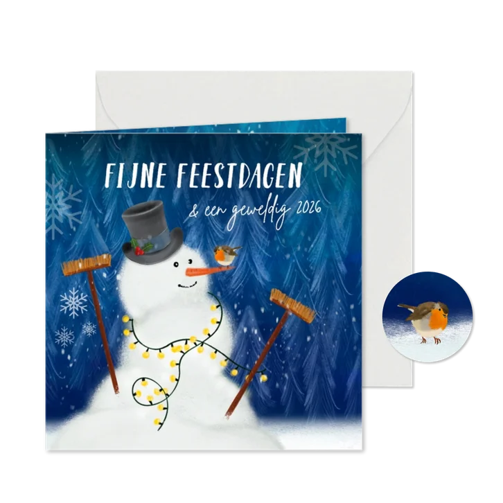 Kerstkaart met sneeuwpop en roodborstje in de sneeuw