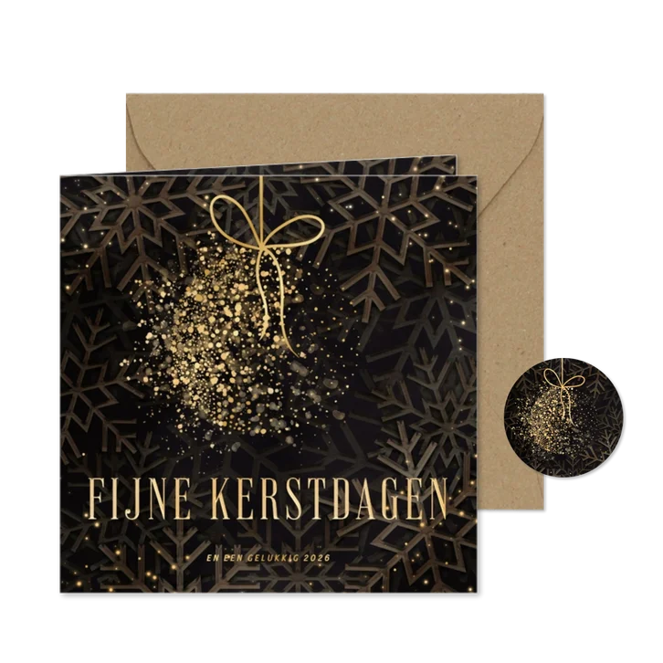 Kerstkaart met sprankelende kerstbal en sneeuwvlokken