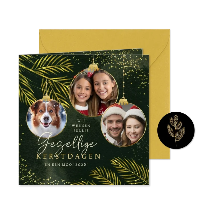 Kerstkaart sprankelend goudlook fotocollage kerstballen