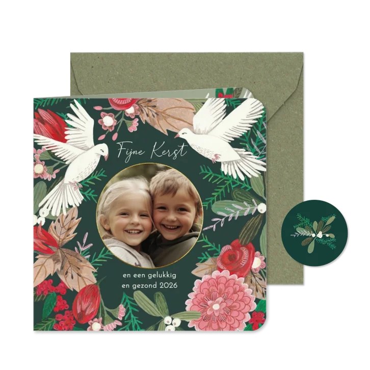 Kerstkaart twee duiven en een kerstkrans met foto
