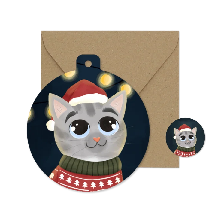 Kerstkaartje kerstbalvorm met kat kersttrui zonder tekst