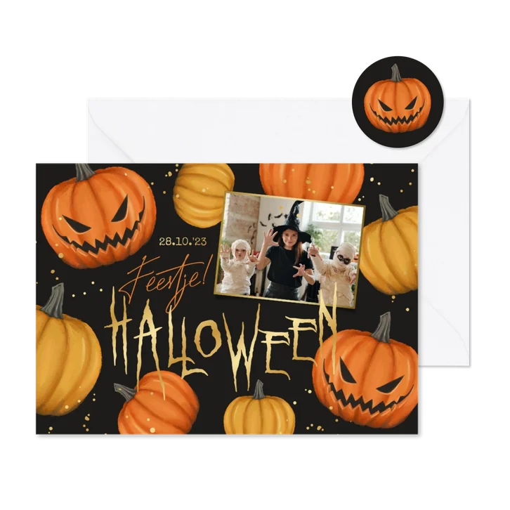 Kinderfeestje Halloween thema pompoenen goud foto