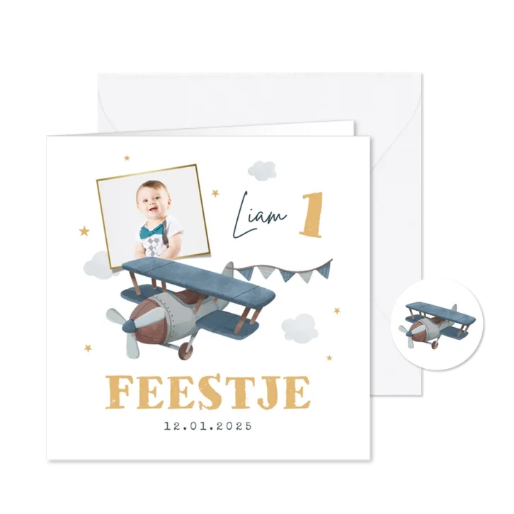 Kinderfeestje jongen vliegtuig helicopter sterren foto feest