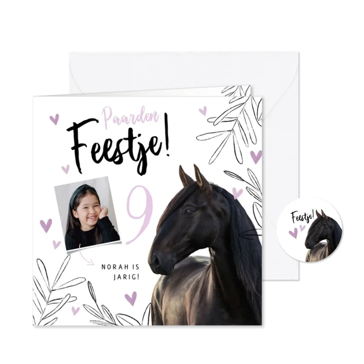 Kinderfeestje uitnodiging paarden feestje lila hartjes foto