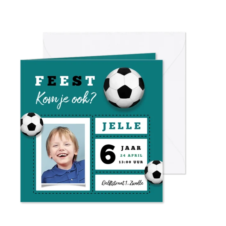 Kinderfeestje uitnodiging stoer voetbal foto 