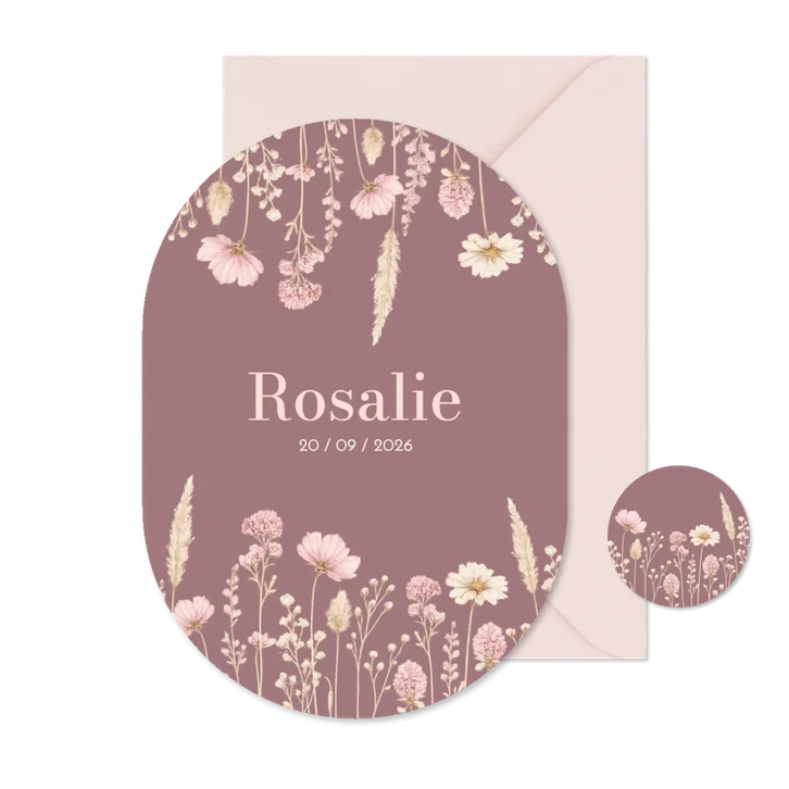 Klassiek ovaal geboortekaartje donker roze met bloemen