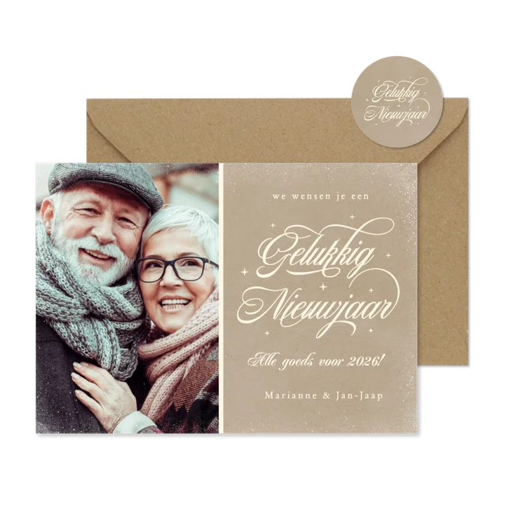 Klassieke nieuwjaarskaart sierlijke tekst met eigen foto