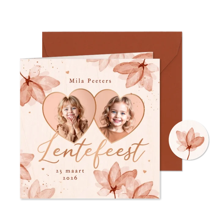 Lentefeest uitnodiging lente bloemen hout hartjes foto