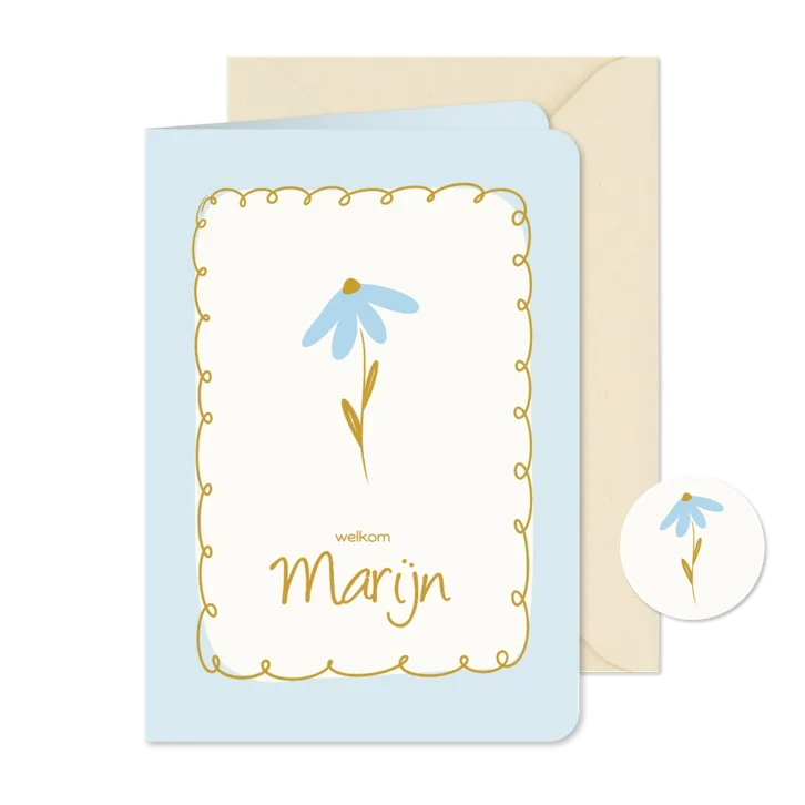 Lief geboortekaartje licht blauw met rand en bloem