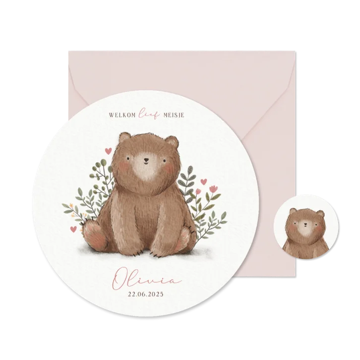 Lief geboortekaartje meisje met beer plantjes en hartjes