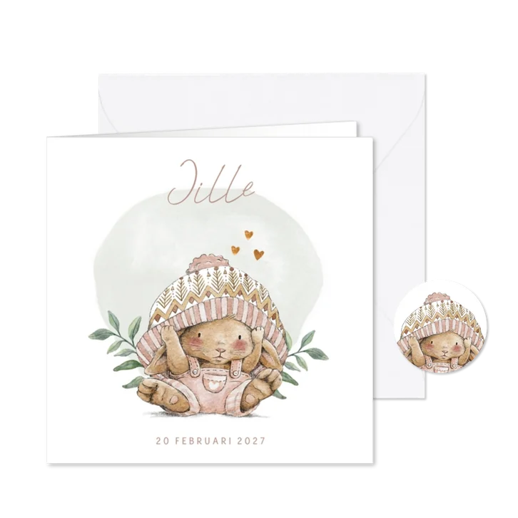 Lief geboortekaartje meisje met konijntje onder grote muts