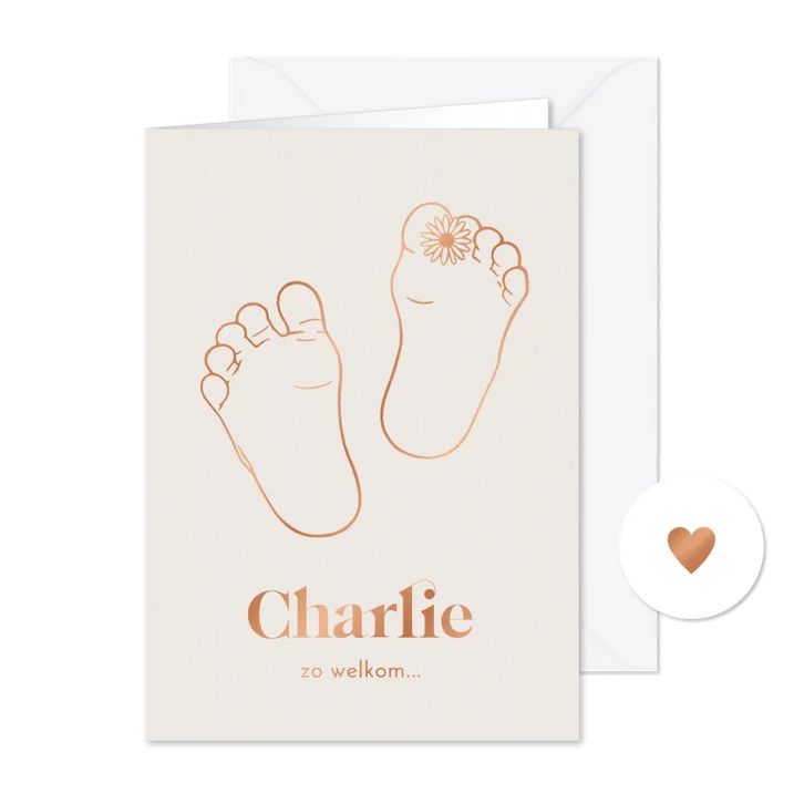 Lief geboortekaartje voetjes met madeliefje – koperfolie