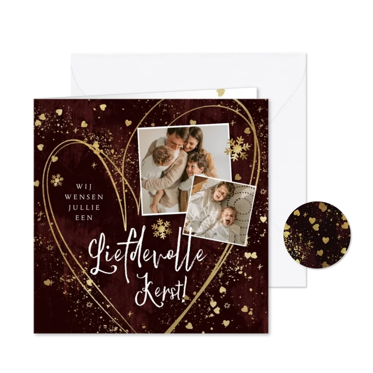 Liefdevolle kerstkaart met hart sterretjes en spetters goud