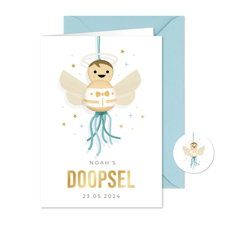 Lieve uitnodiging doop jongen met een engel gelukspoppetje