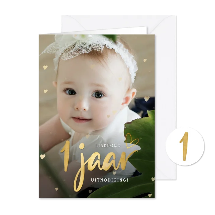 Lieve uitnodiging voor de 1ste verjaardag met grote foto
