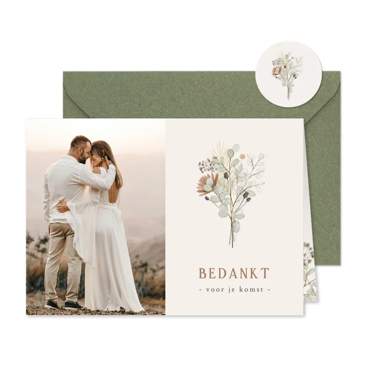 Minimalistische bedankkaart trouwen met droogbloemen en foto