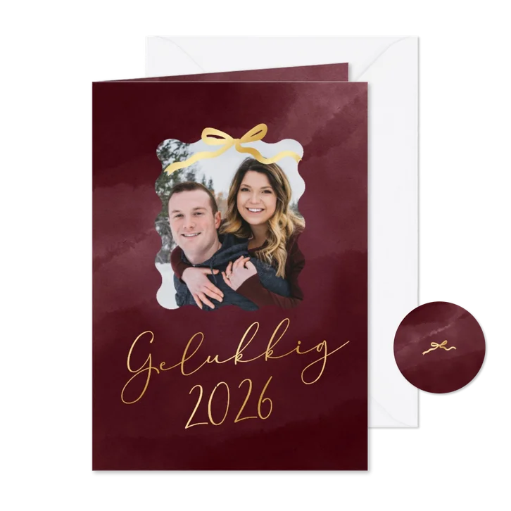 Nieuwjaarskaartje foto gouden strik bordeaux 2026