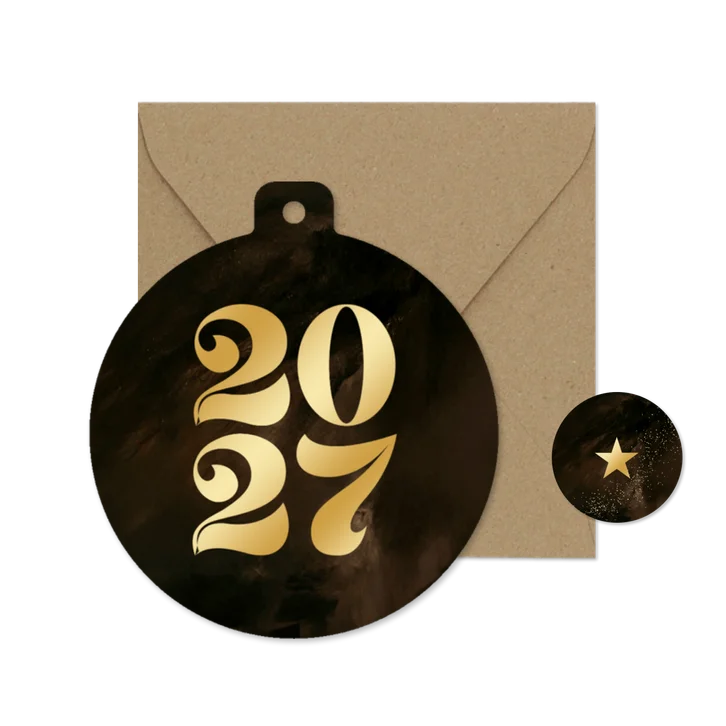 Nieuwjaarskaartje kerstbalvorm 2027 goud waterverf bruin