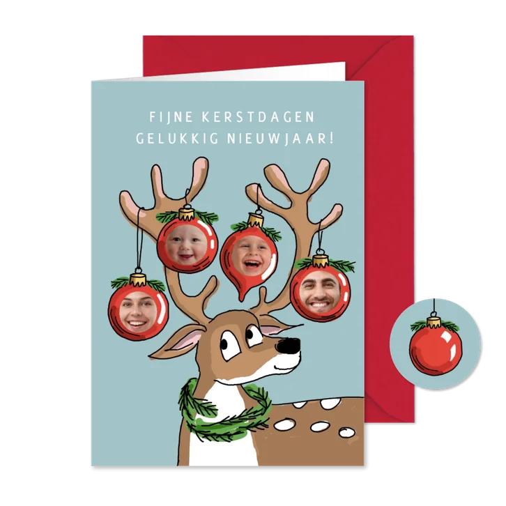 Rendier met 4 kerstballen en 4 foto's