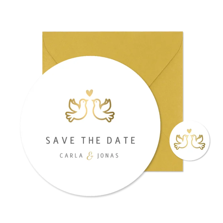 Ronde witte trouwkaart met goudlook duifjes