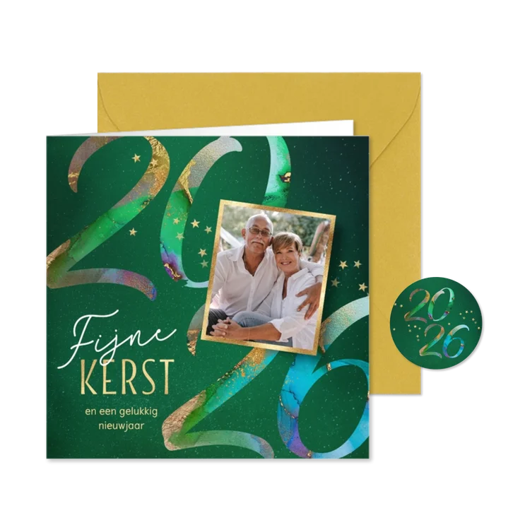 Sjieke foto kerstkaart met 2026 in verf geschilderd