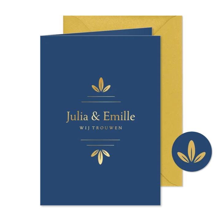 Stijlvolle blauwe trouwkaart met gouden ornament