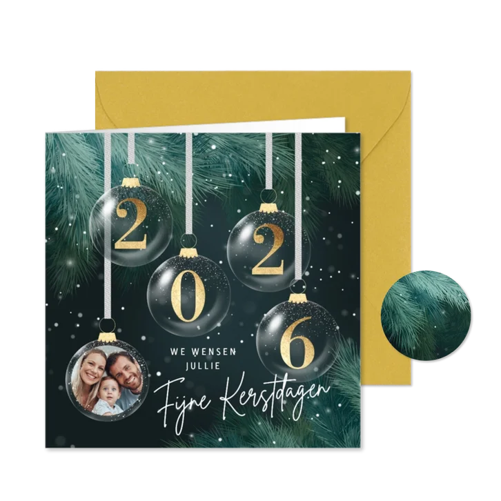 Stijlvolle kerstkaart 2026 kerstballen en foto