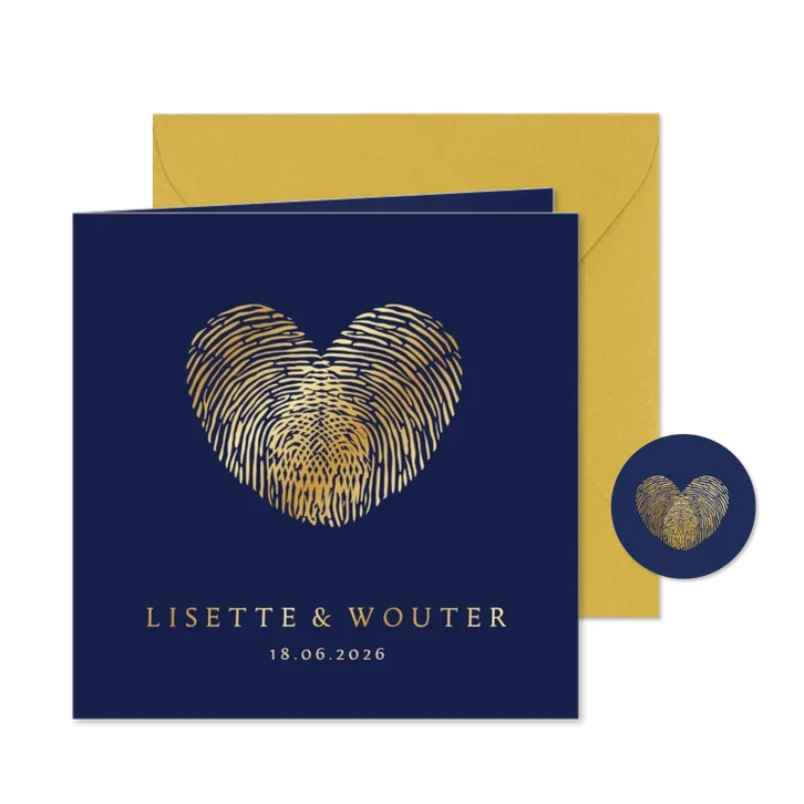 Stijlvolle trouwkaart vingerafdrukken in gouden hartje