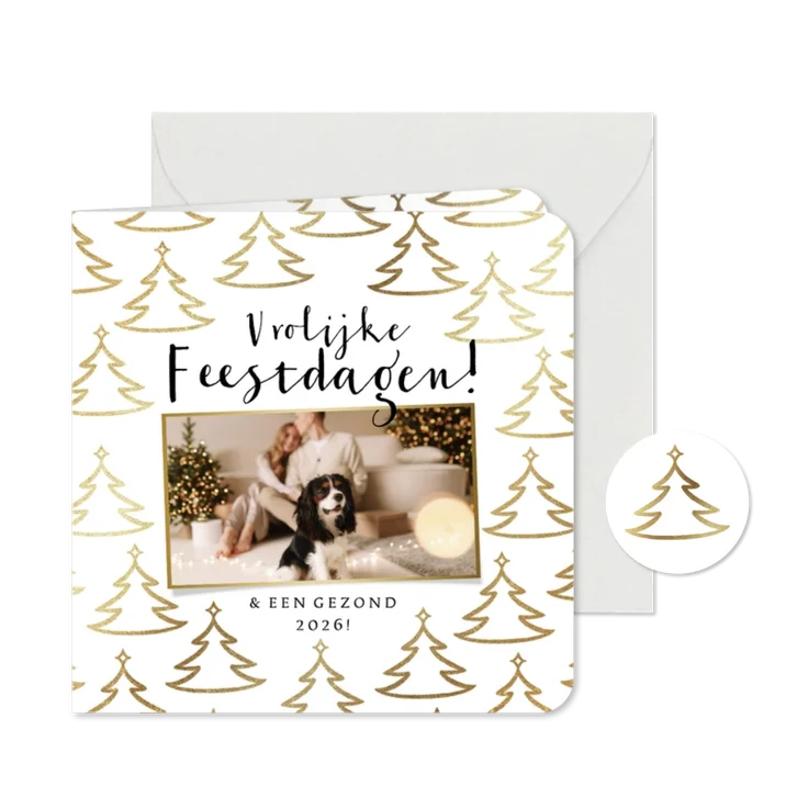 Trendy kerstkaart vrolijke feestdagen kerstbomen goud foto